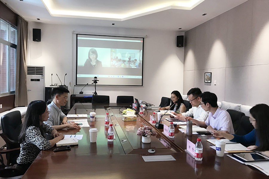 座谈会现场(二).jpg