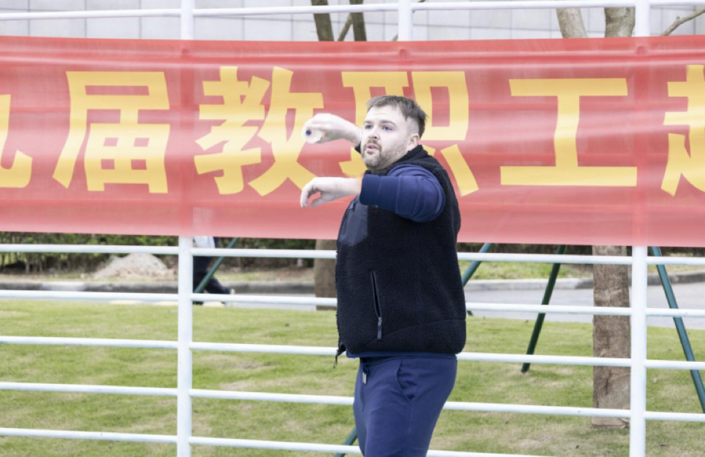 Reece投球.jpeg
